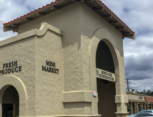 Vista, CA – New Signs for Strip Mall Business